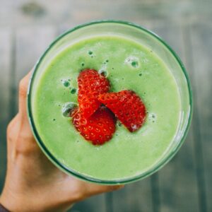 Automne : Smoothie pomme de la vallée d’Aspe & kiwi